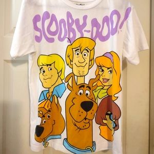 Woman's Retro Scooby-Doo White Shirt Size Medium
